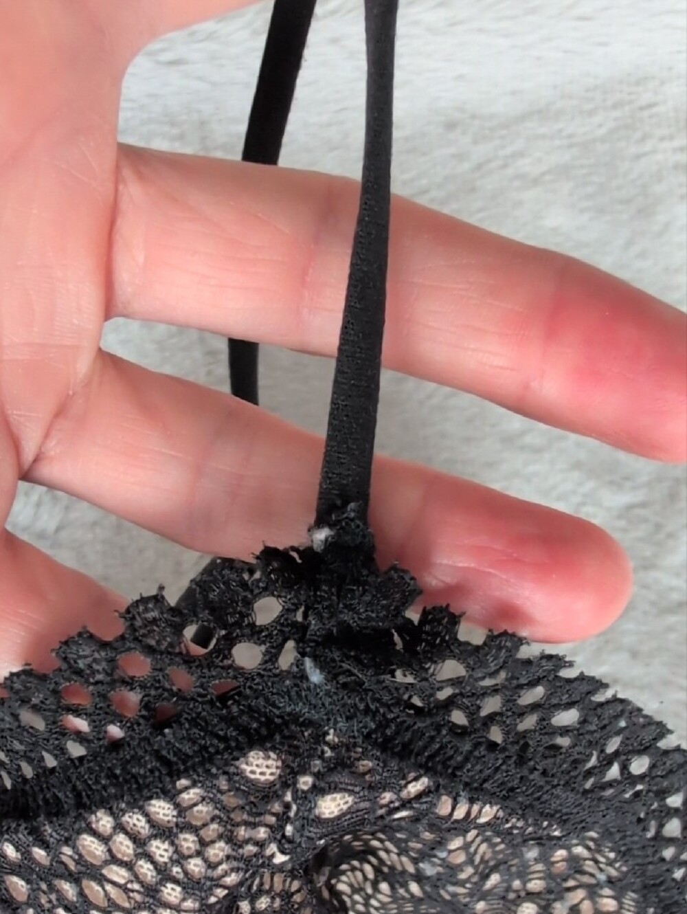 Victoria's Secret Black Lace Triangle Bralette - Picture 5 of 15